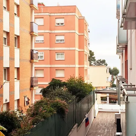 Lloret Appartamento *